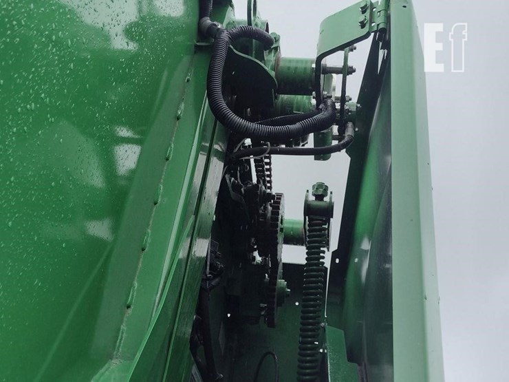 john-deere-450m-image-29