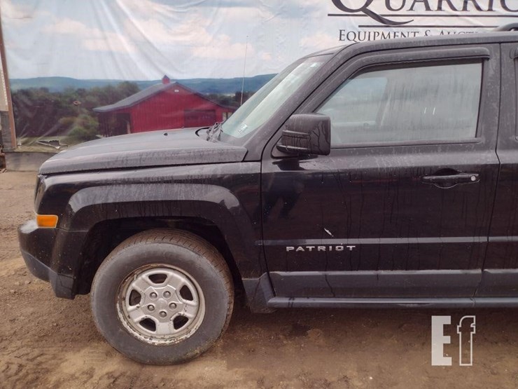 2012-jeep-patriot-sport-image-17