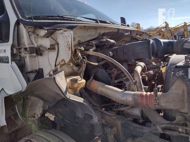 2015-ford-f750-sd-image-20