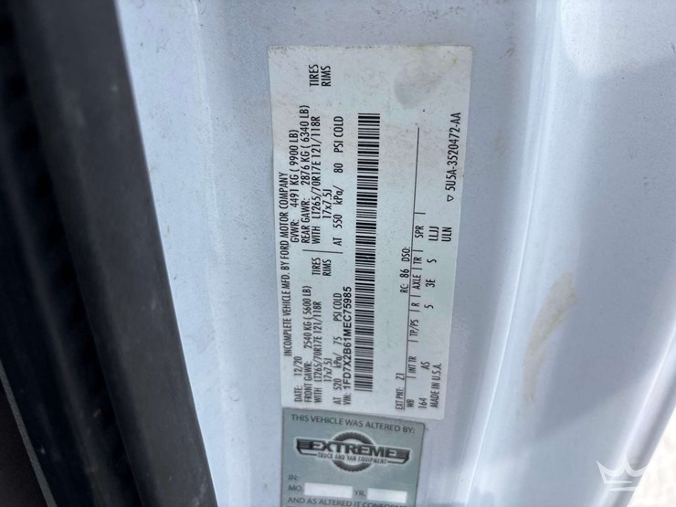 2021-ford-f250-image-5