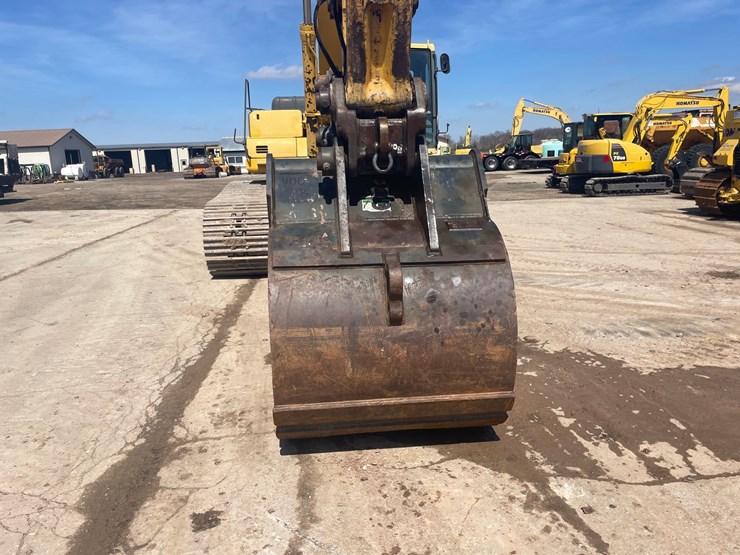 #4007-•-1998-komatsu-400lc-6-excavator-image-24