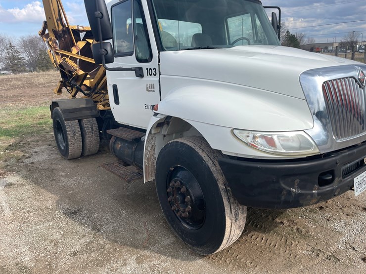 #4020-•-2004-international-truck-with-tree-spade-(has-wi-title)-image-17