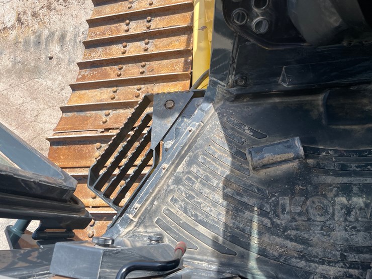2020-komatsu-d51px-image-70