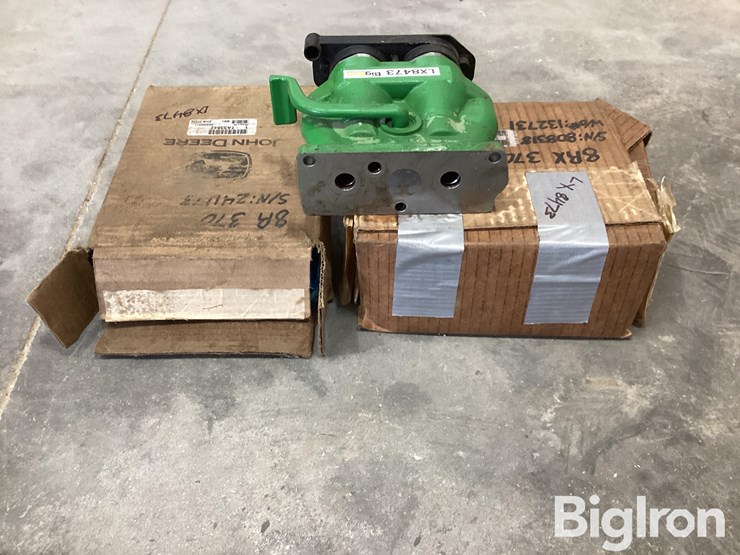 john-deere-8r-370-image-6