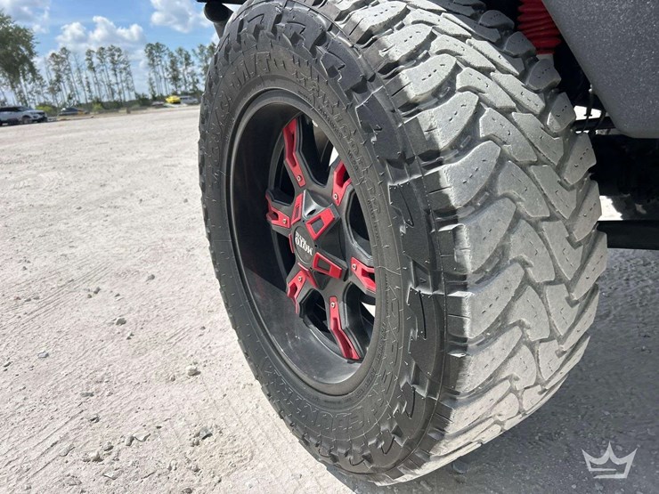 2012-jeep-wrangler-sport-image-23