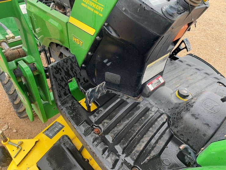 2006-john-deere-2305-image-10