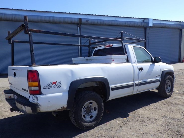 2000-chevrolet-2500-image-3