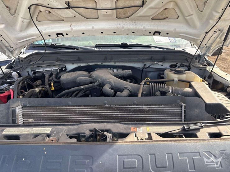 2015-ford-f550-image-8