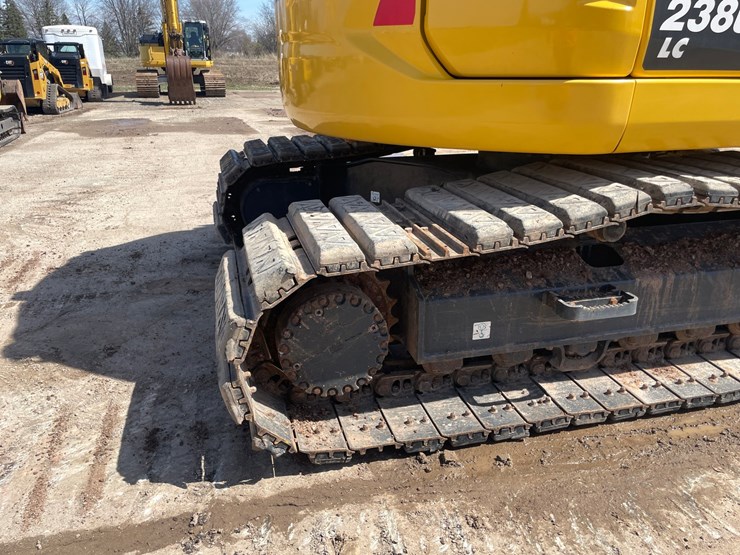 2022-komatsu-pc238us-lc-11-image-21