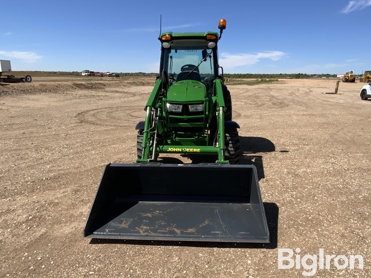 2023-john-deere-4066r-image-2