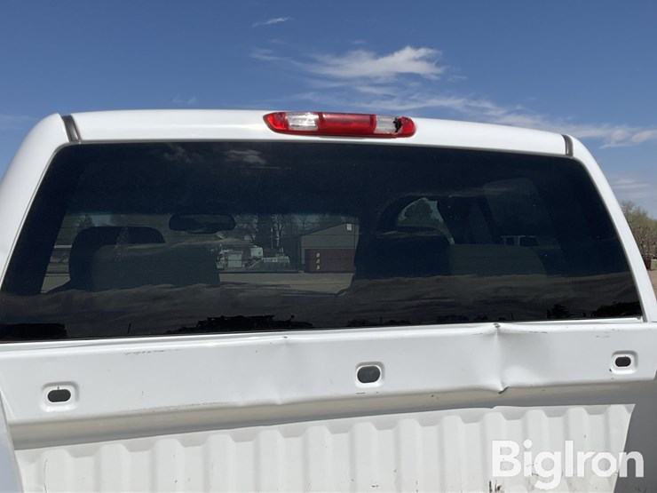 2013-chevrolet-silverado-2500-image-19