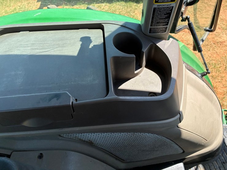 2017-john-deere-6120e-image-20