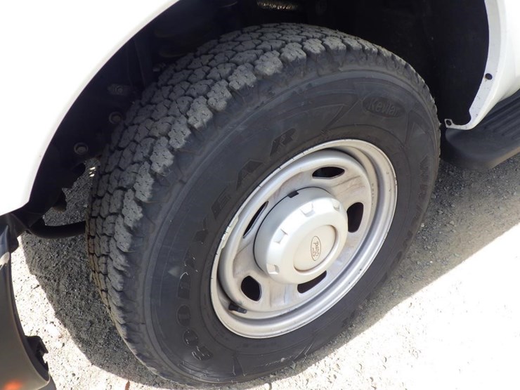 2015-ford-f250-image-11