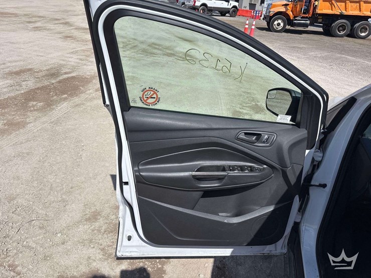 2017-ford-escape-image-10