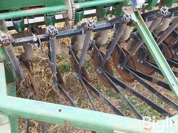 john-deere-8250-image-13
