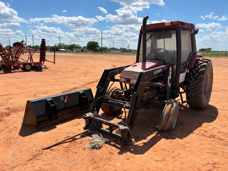 case-ih-4230-image-1