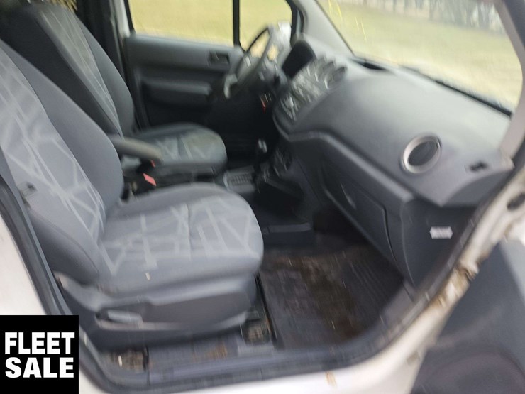 2012-ford-transit-connect-image-24