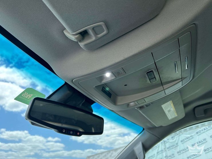 2019-chevrolet-tahoe-image-20