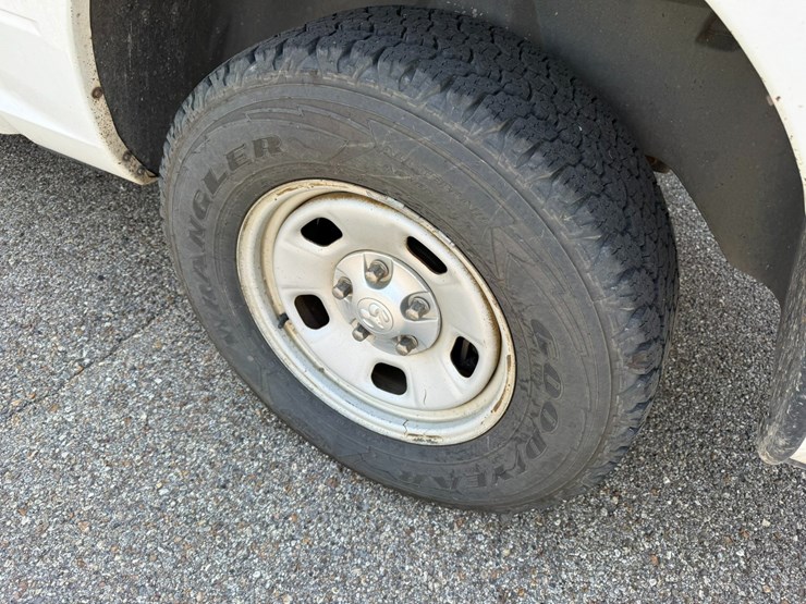 2016-dodge-1500-image-5