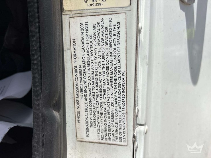 2001-international-9200i-image-7