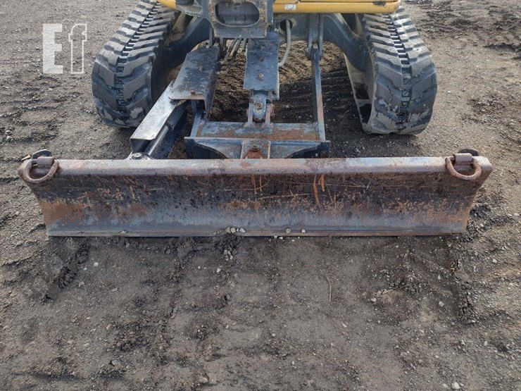 2018-deere-35g-image-19