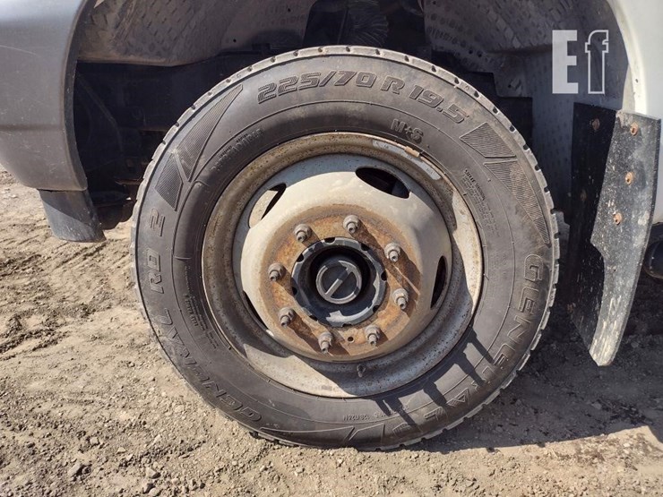 2005-ford-f450-image-23
