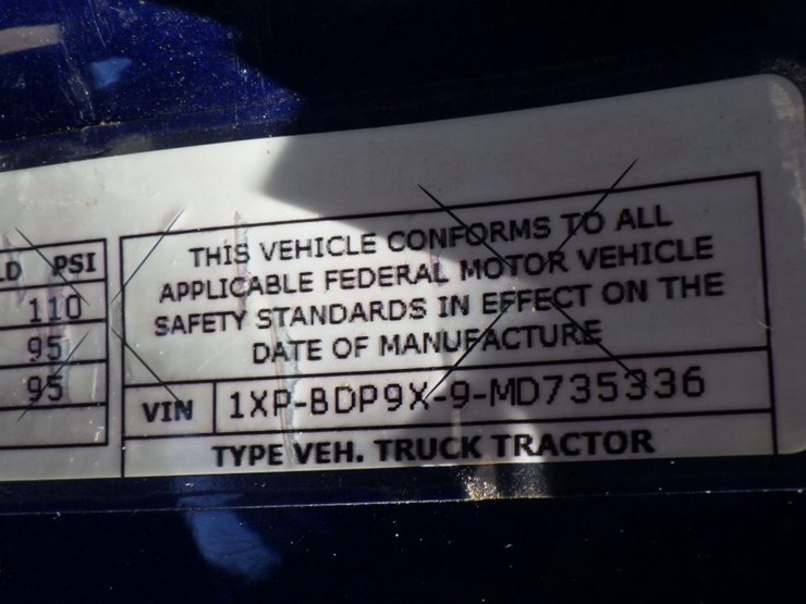 2021-peterbilt-579-image-20