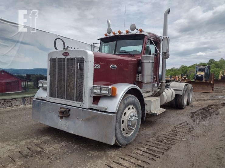 2005-peterbilt-379-image-43