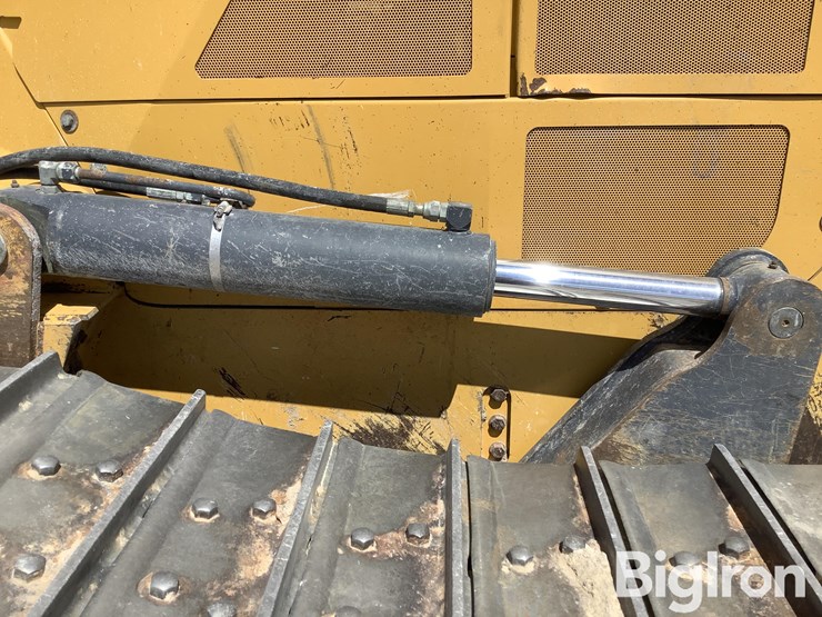 2012-deere-850k-xlt-image-17