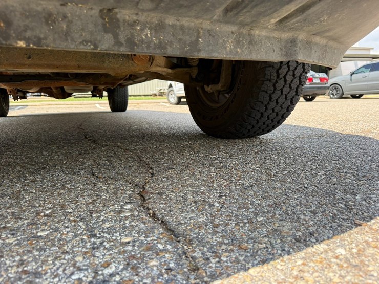 2016-dodge-1500-image-21