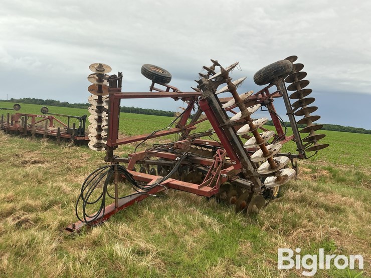 case-ih-496-image-1