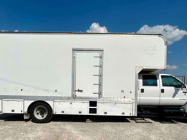 2007-ford-f650-image-6