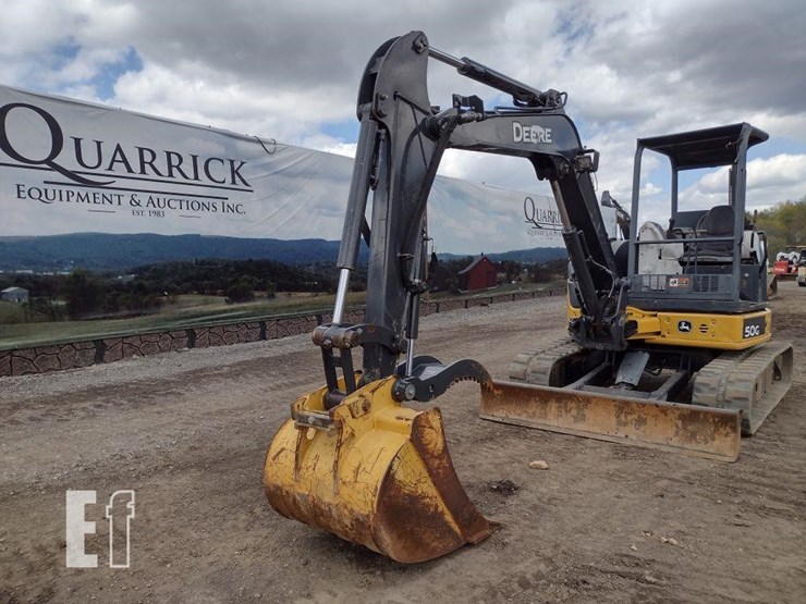 2015-deere-50g-image-45