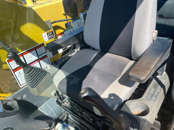 2015-komatsu-pc290lc-11-slf-image-75