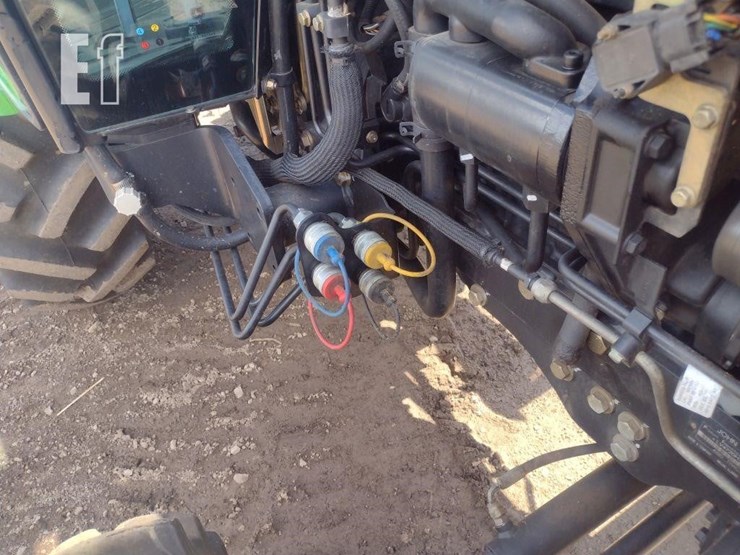 2010-john-deere-4720-image-28