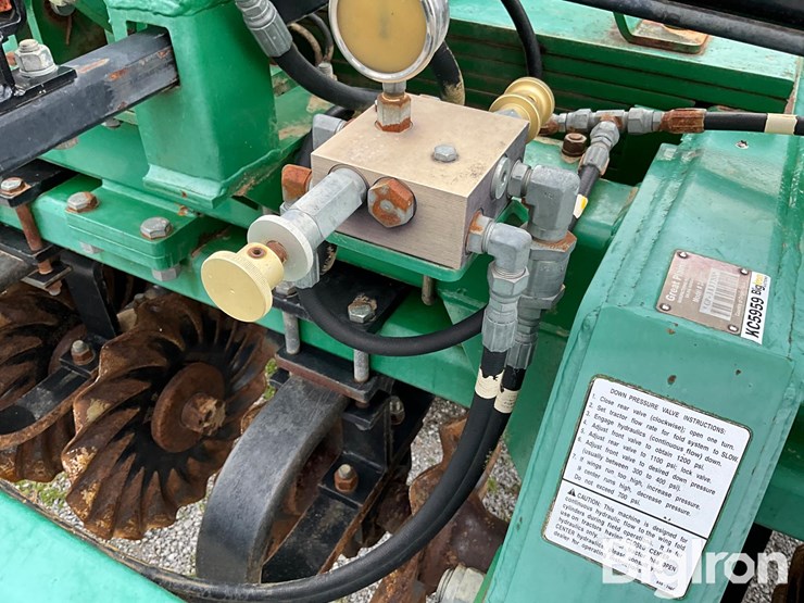 great-plains-2400tt-image-14