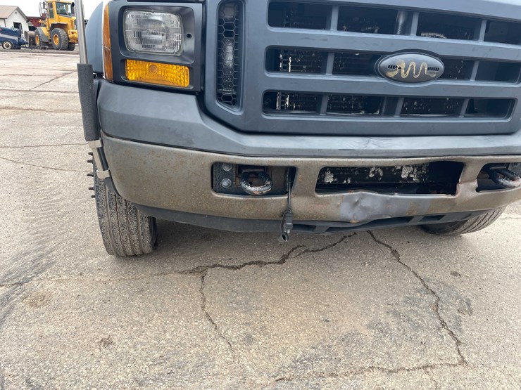 2006-ford-f450-xl-image-39