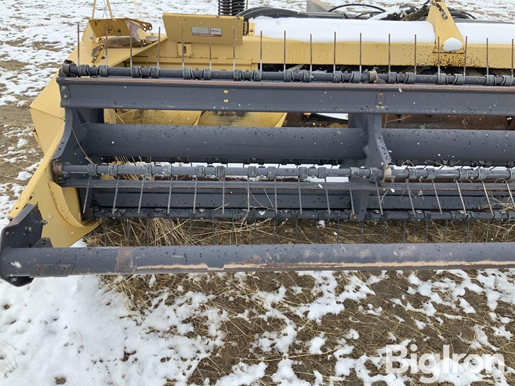 new-holland-2324-image-17