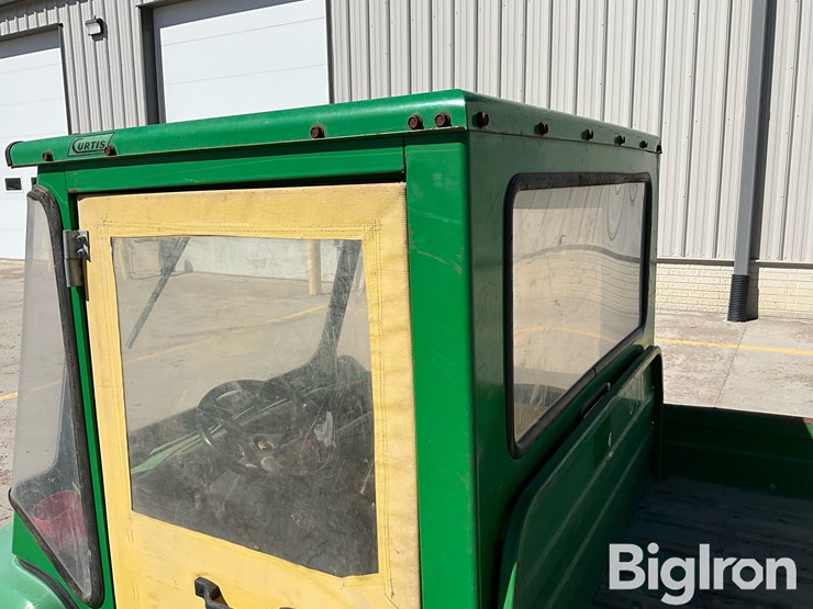 john-deere-gator-image-15