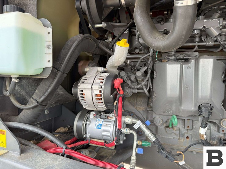 2019-massey-ferguson-wr9970-image-56