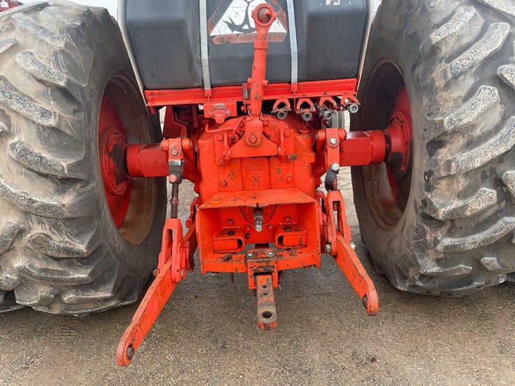 #4064-•-case-1370-tractor-image-21