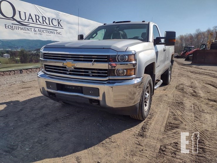 2016-chevrolet-2500hd-image-31