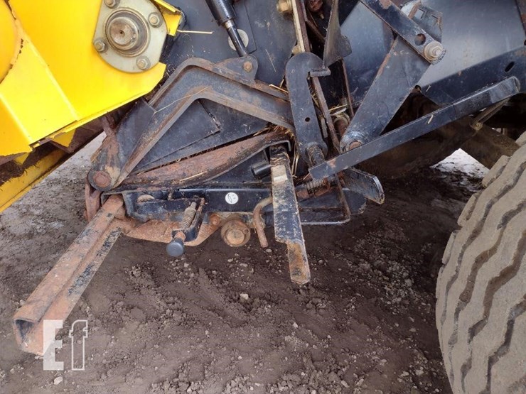new-holland-bb940-image-12