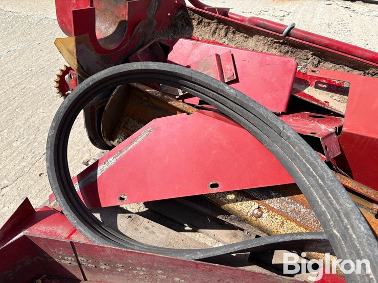 case-ih-2588-image-15