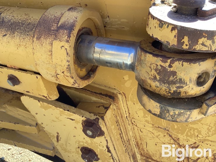caterpillar-d5h-image-14