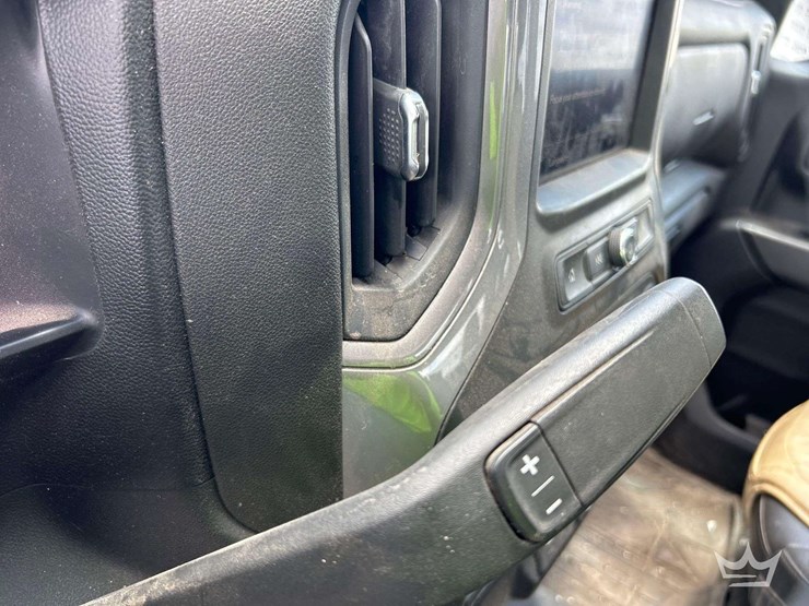 2021-chevrolet-silverado-1500-image-14