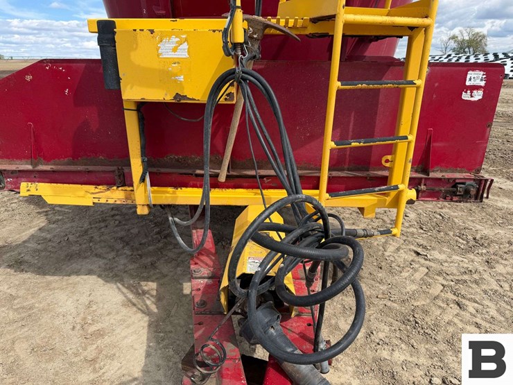 supreme-1200t-feed-mixer---othello,-wa-image-14