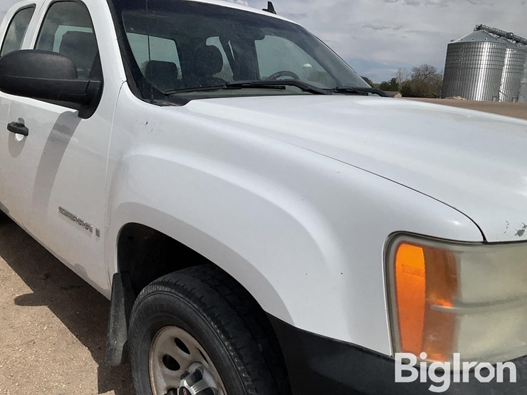 2007-gmc-sierra-1500-image-10