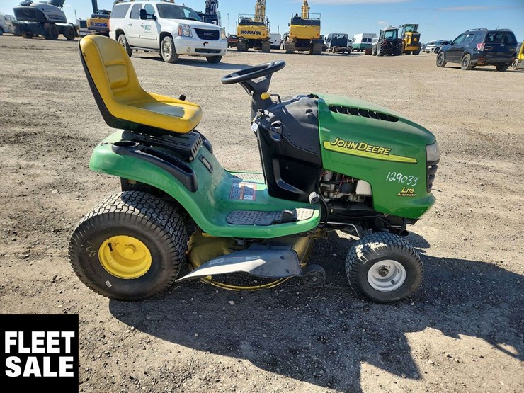 john-deere-l118-image-8