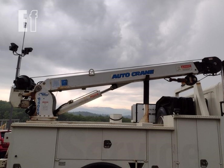 2015-hino-338-image-39